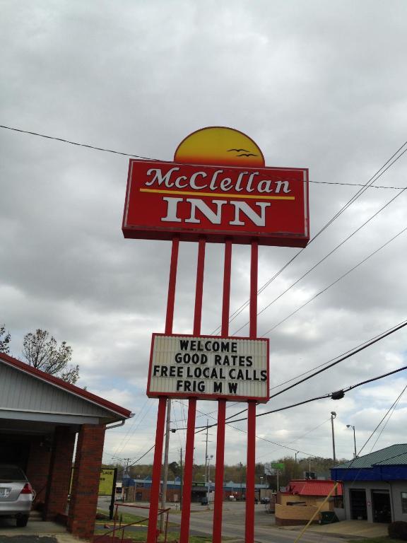 Mcclellan Inn Анністон Екстер'єр фото